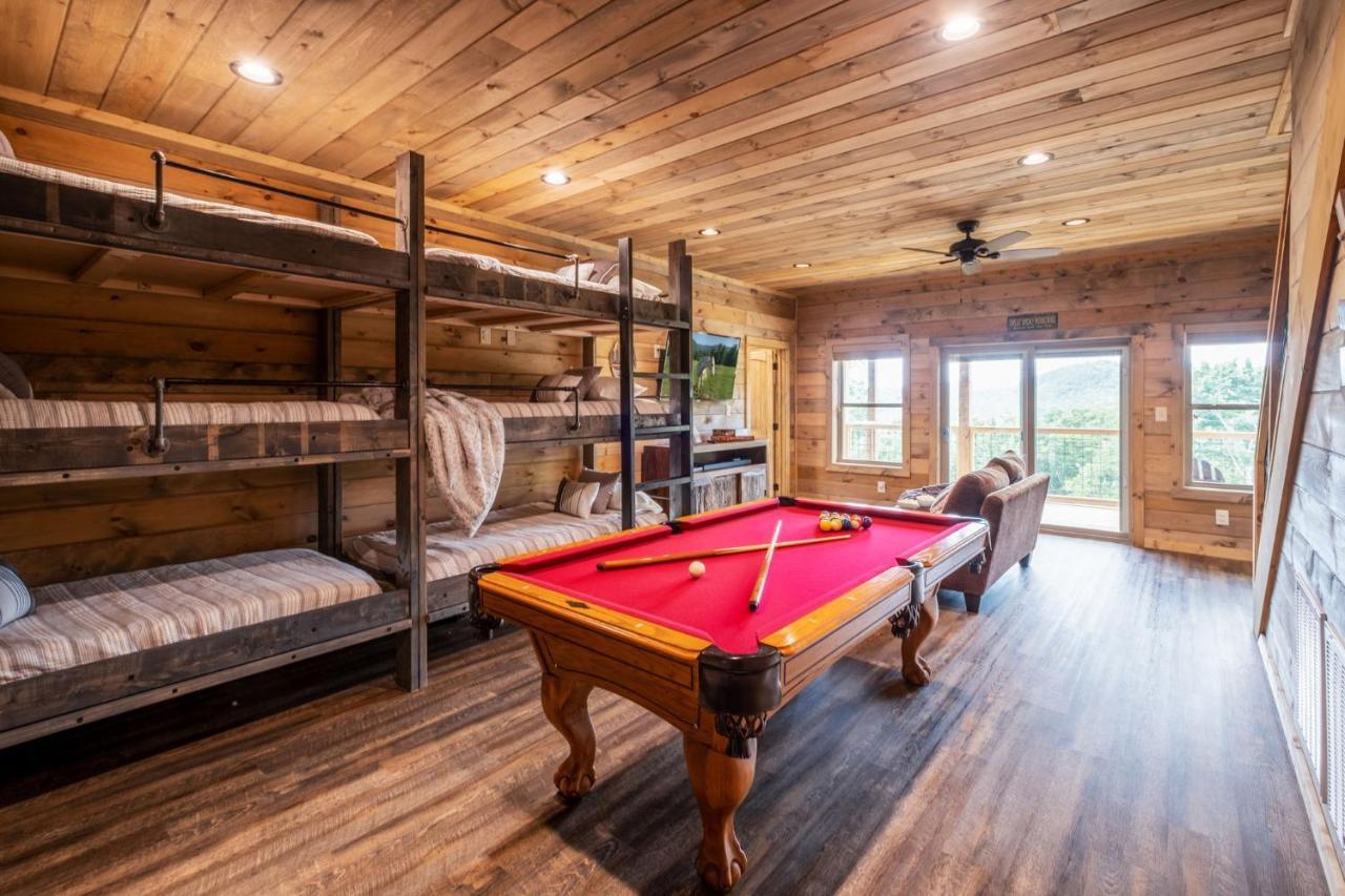 New / 3 King Suites / Sleeps12 / View / 5 Mi To Pf / Hot Tub Sevierville Dış mekan fotoğraf